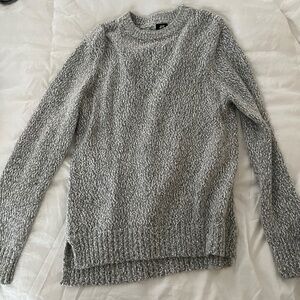 H&M gray sweater